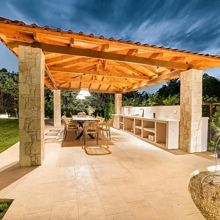 Pelagus Luxury Villas Polychrono Exterior photo